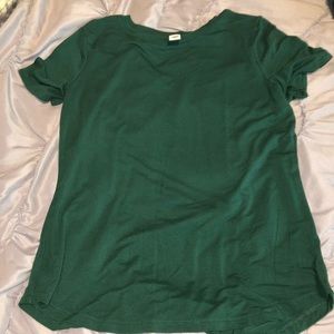 old navy t shirt💚🧩🥒🌵